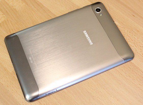 Samsung Galaxy Tab 7.7 тыльная сторона