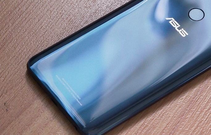 ASUS-ZenFone-6z_1.jpg
