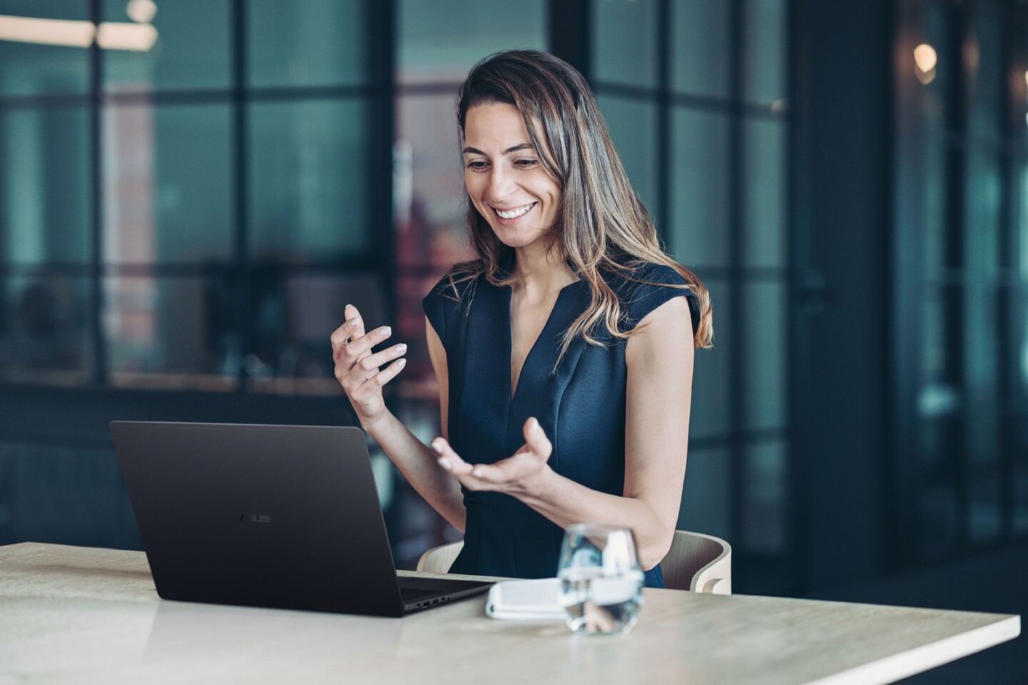 ASUS ExpertBook B3 G2