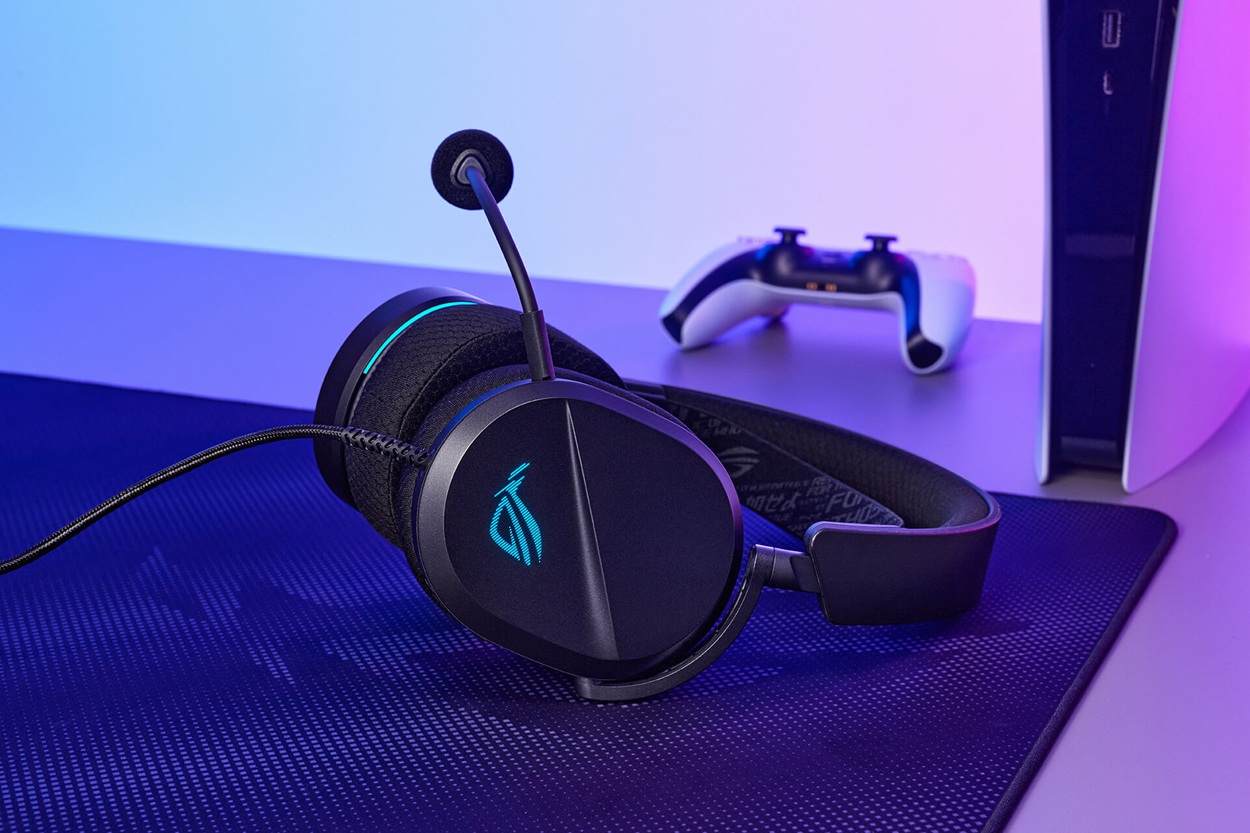 ASUS ROG Pelta Core
