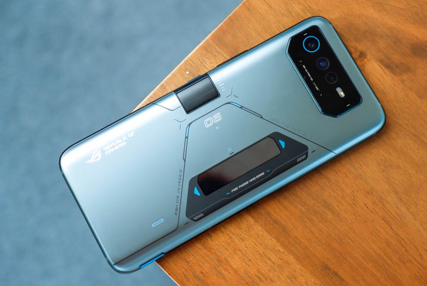 ASUS ROG Phone 6D Ultimate