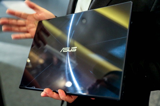 ASUS Zenbook Infinity