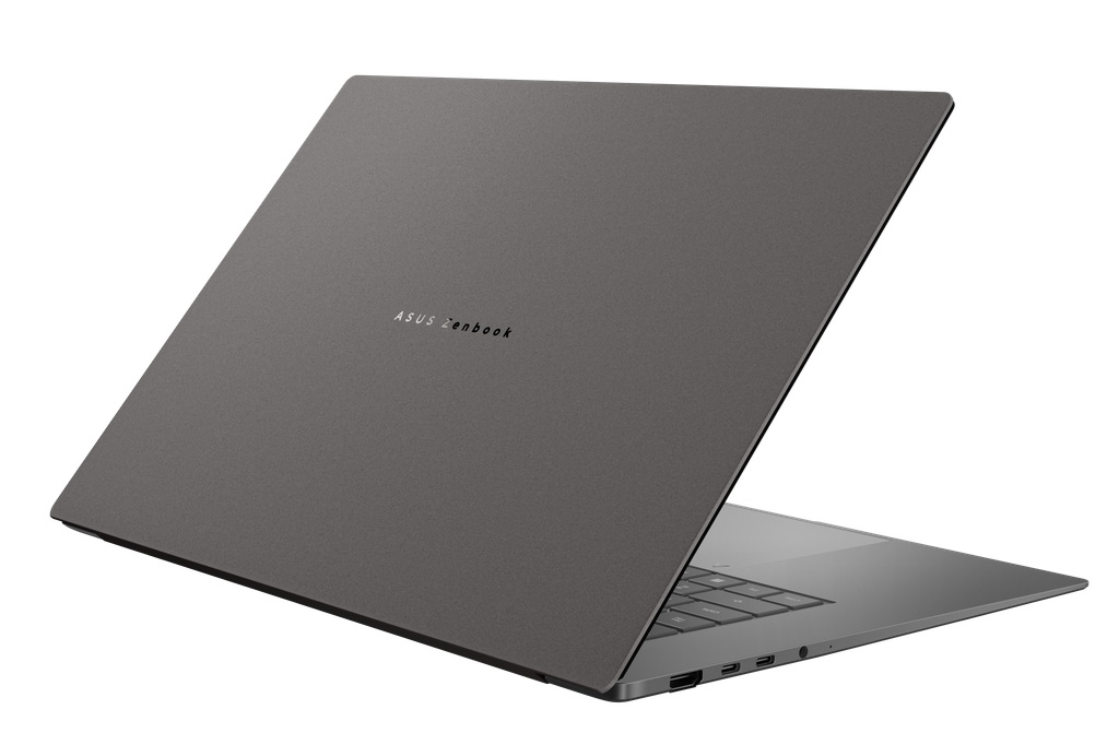 ASUS_Zenbook_S16_UM5606_21.jpg