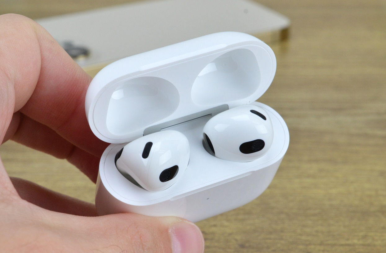 AirPods Lite