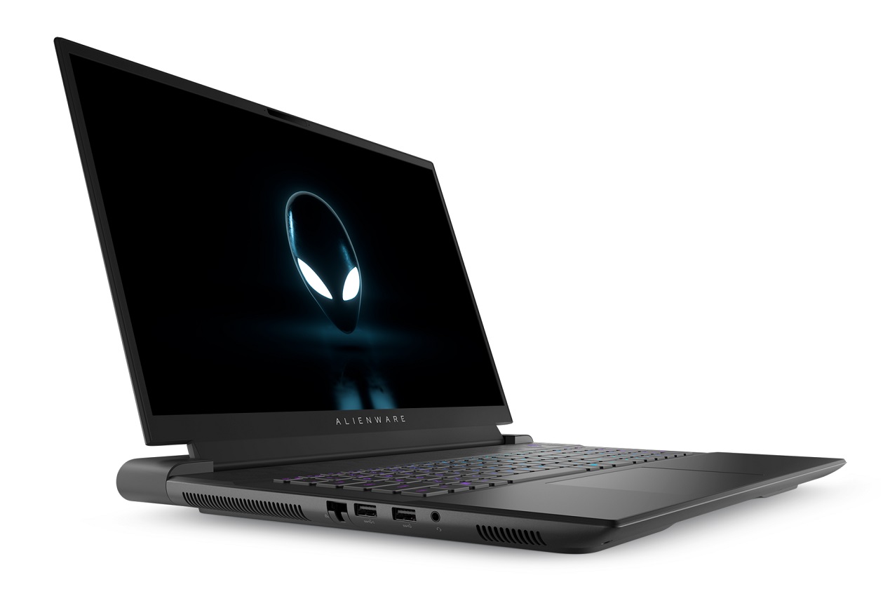 Alienware M18