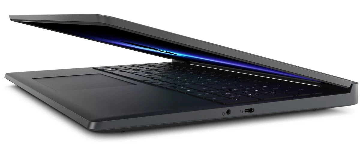 игровой ноутбук Alienware 15