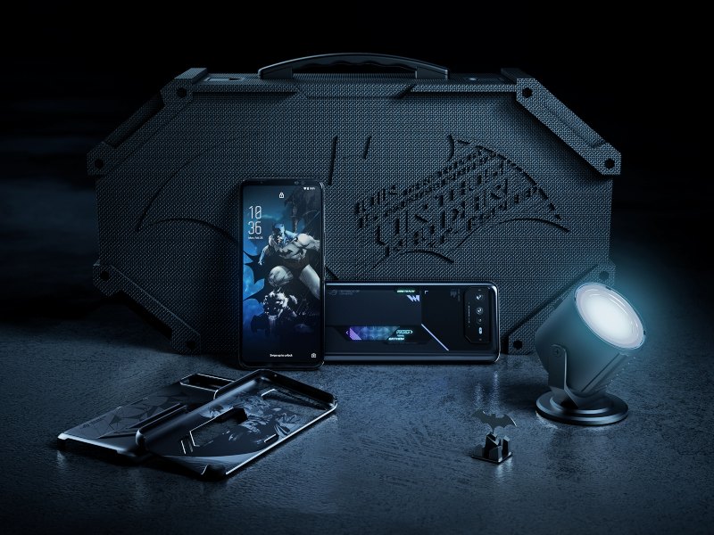 ASUS ROG Phone 6 Batman Edition