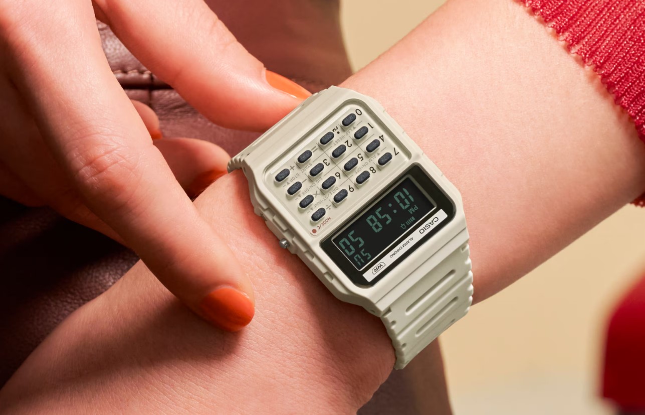 Casio выпустила новые модели часов-калькуляторов серии CA53 с ретро-дизайном