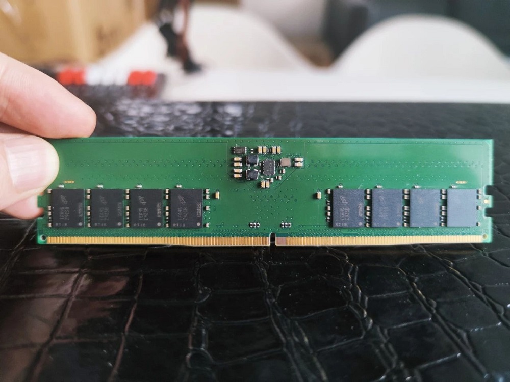 Китайские компании начали производство модулей памяти DDR5