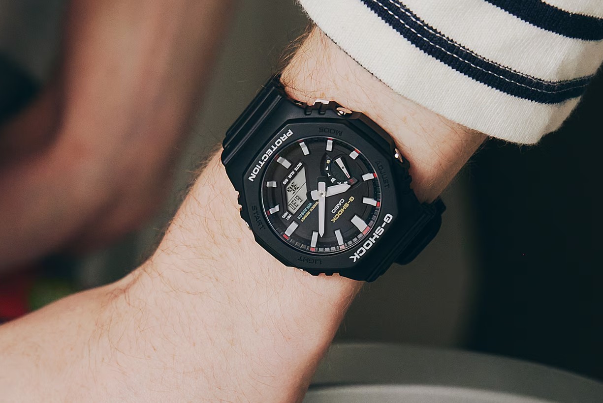 часы G-Shock GA-2100RL-1A