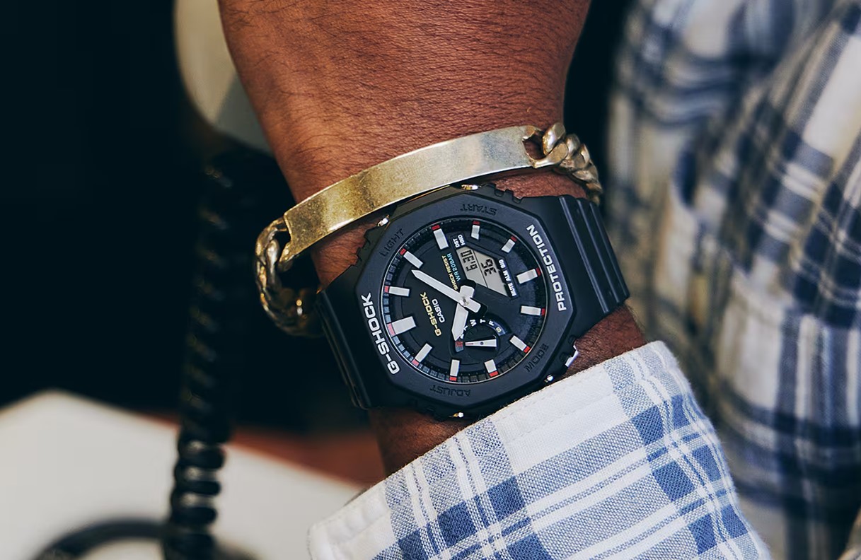 часы G-Shock GA-2100RL-1A