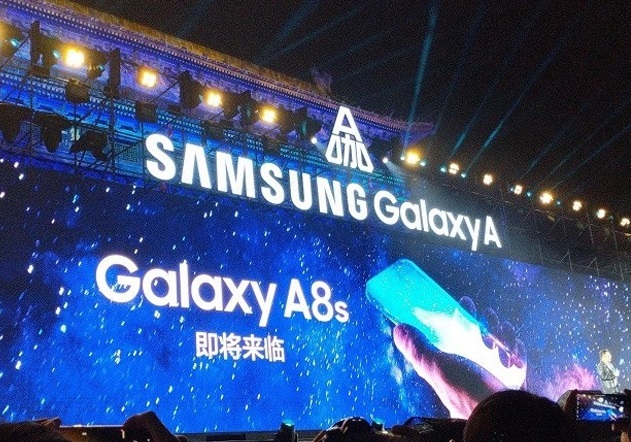 Galaxy_A8sa1.jpg