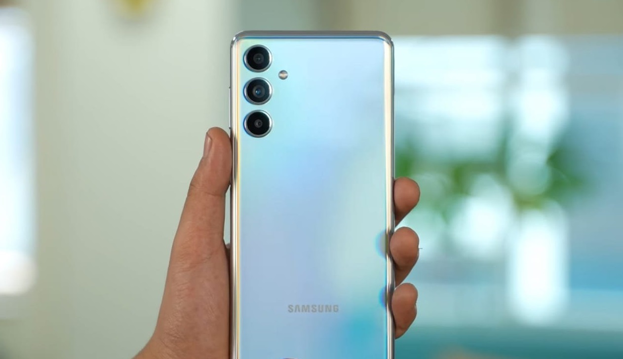 Samsung Galaxy F55 появился в базе данных Bluetooth SIG