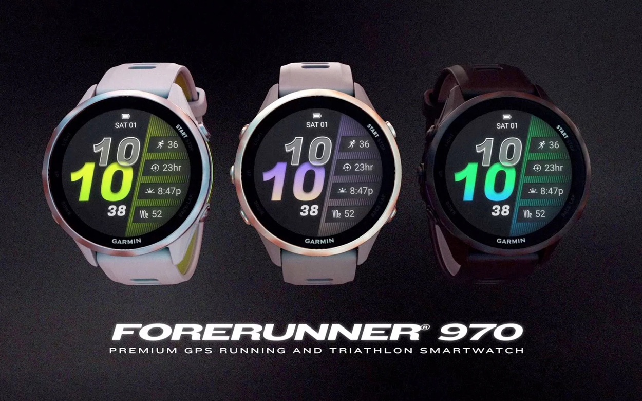 Смарт-часы Garmin Forerunner 970 в трёх цветовых вариантах