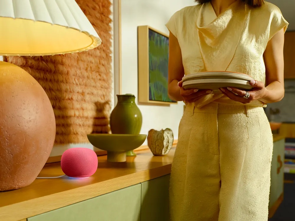 Google Home Speaker с Gemini