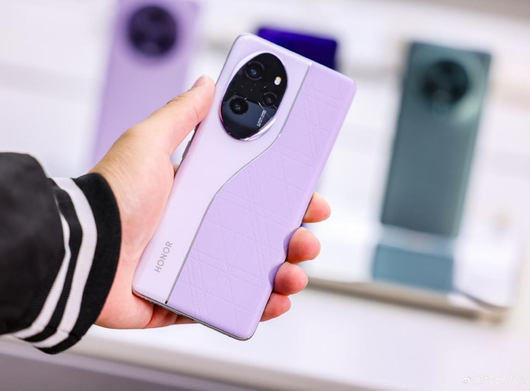 смартфон Honor 100 Pro