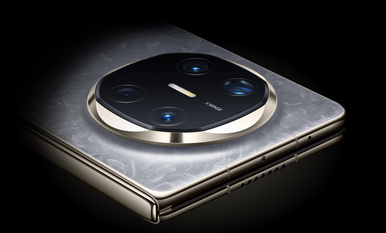 Mate x6 vs magic v3 Mate x6 vs magic v3