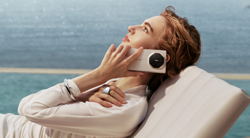 HUAWEI Mate XTs Ultimate Design