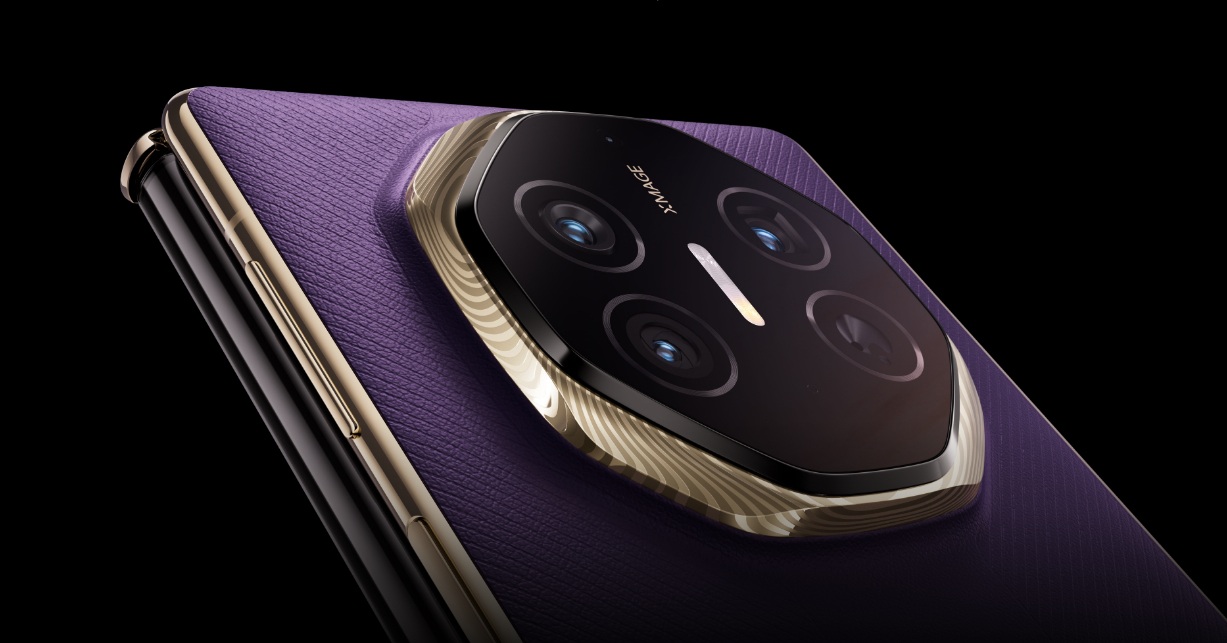 HUAWEI Mate XTs Ultimate Design