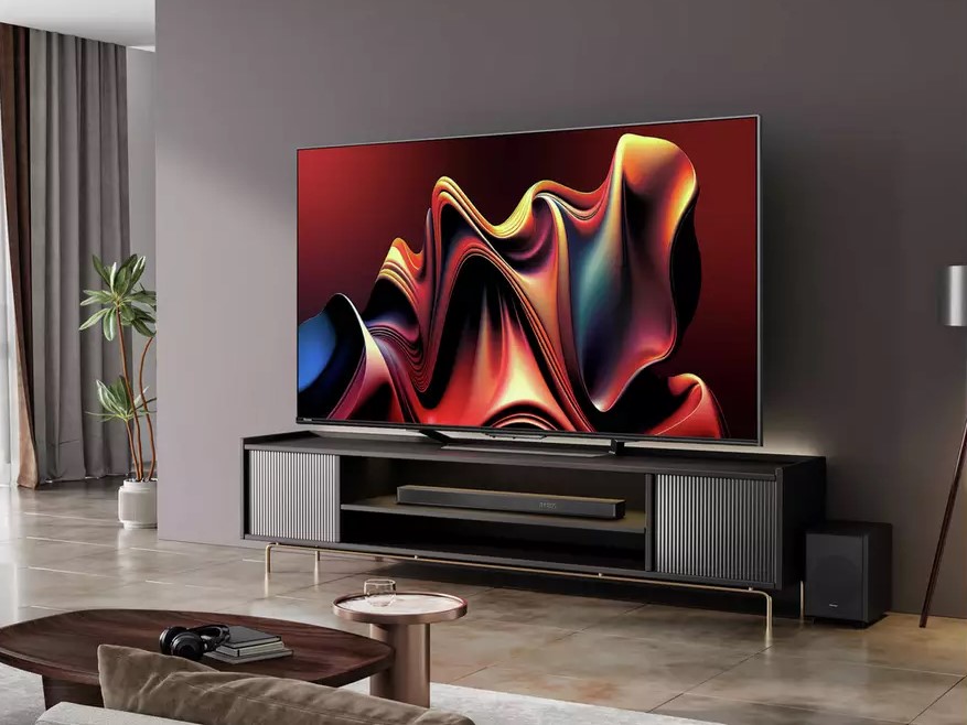 серия телевизоров Hisense U7NQ