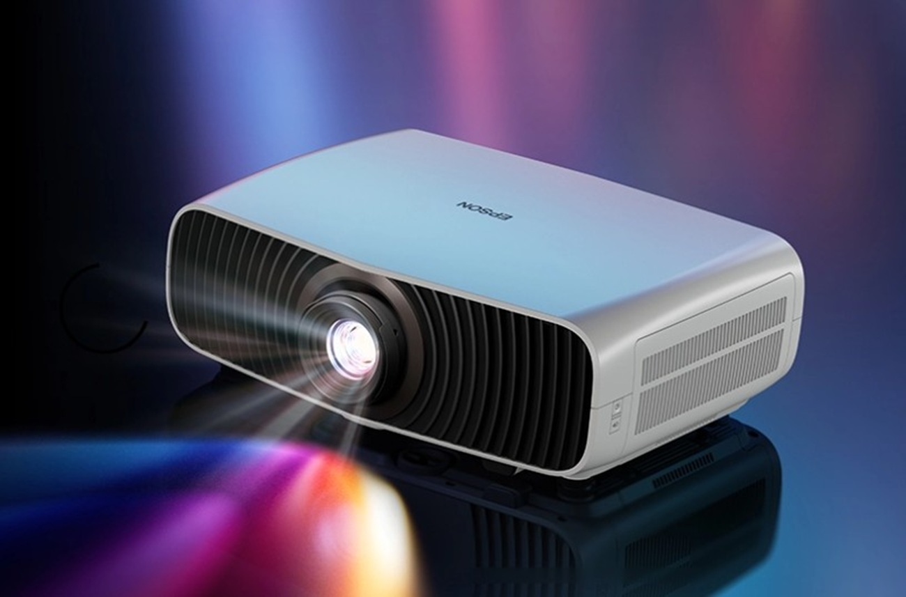 Представлены лазерные проекторы Epson Home Cinema LS5000, LS6000 и LS7500