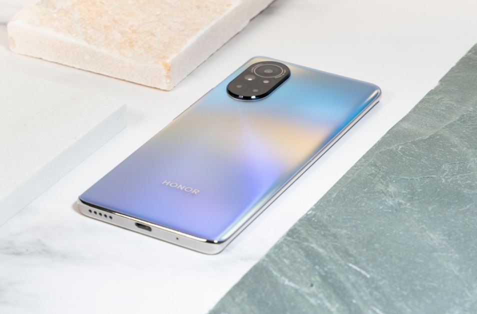 Honor V40 Light Luxury Edition выходит в продажу
