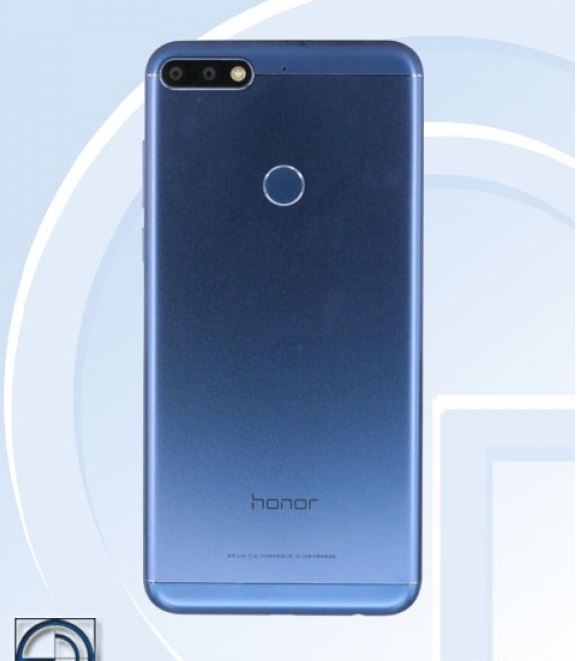 Huawei_Honor_7C_5.JPG