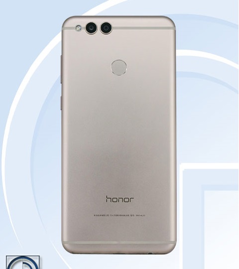 Huawei_Honor_V10_3.jpg