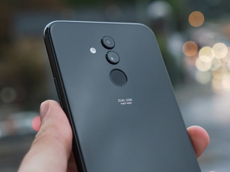 Huawei_Mate_20_Lite_official8.jpg