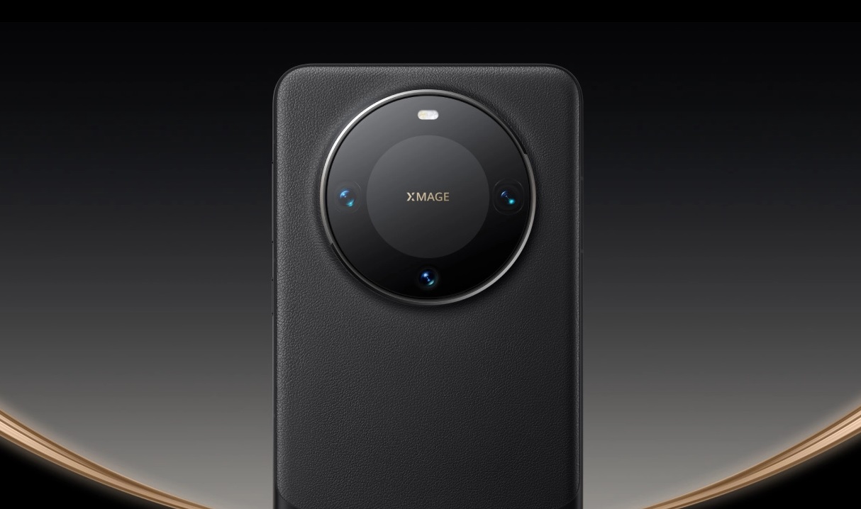 смартфон Huawei Mate 60 Pro+