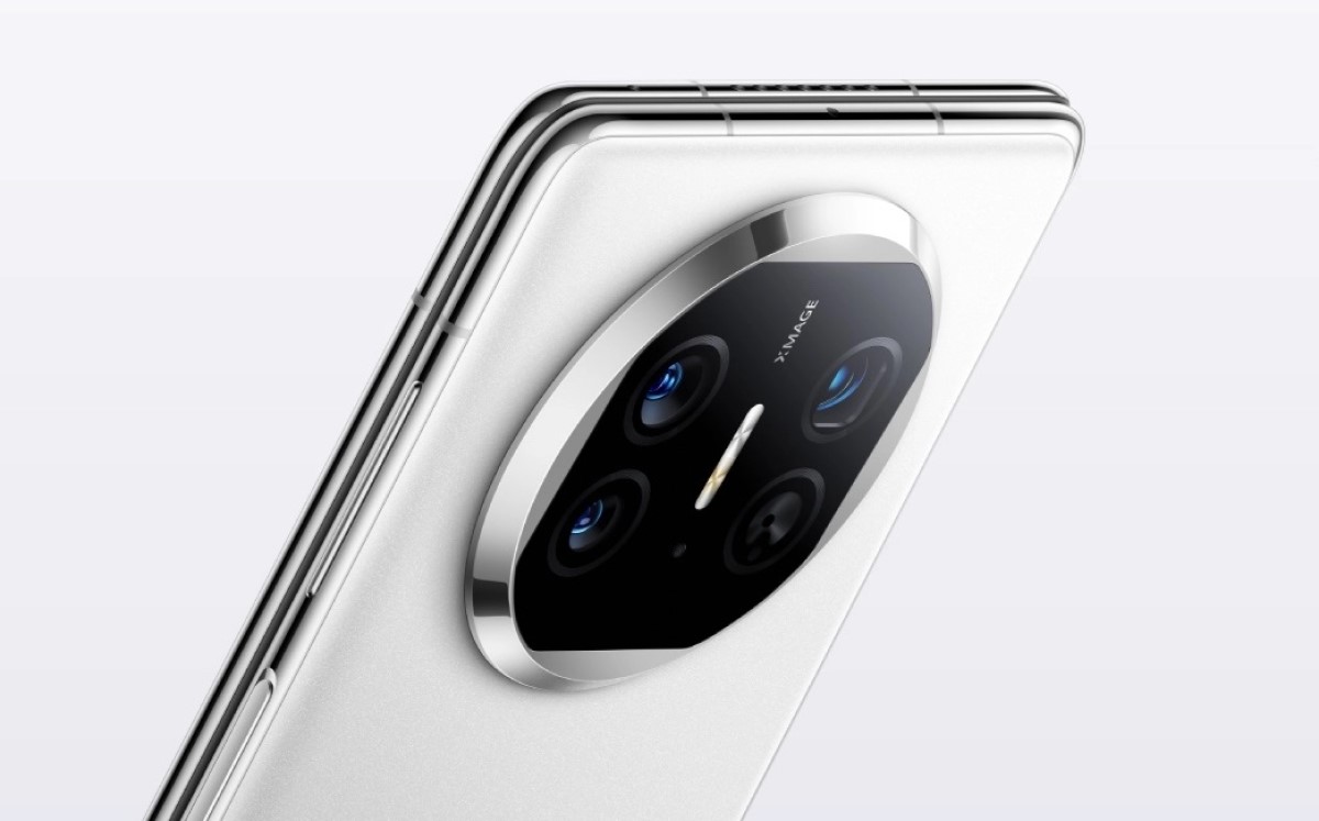 складной смартфон Huawei Mate X5