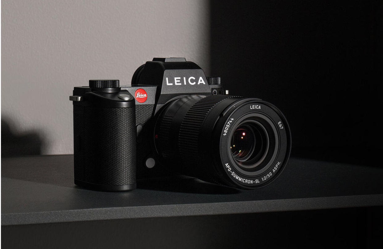 камера Leica SL3