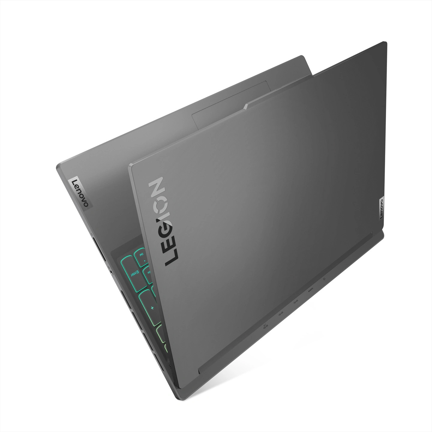 Lenovo_Legion_9000X_2f9.jpg