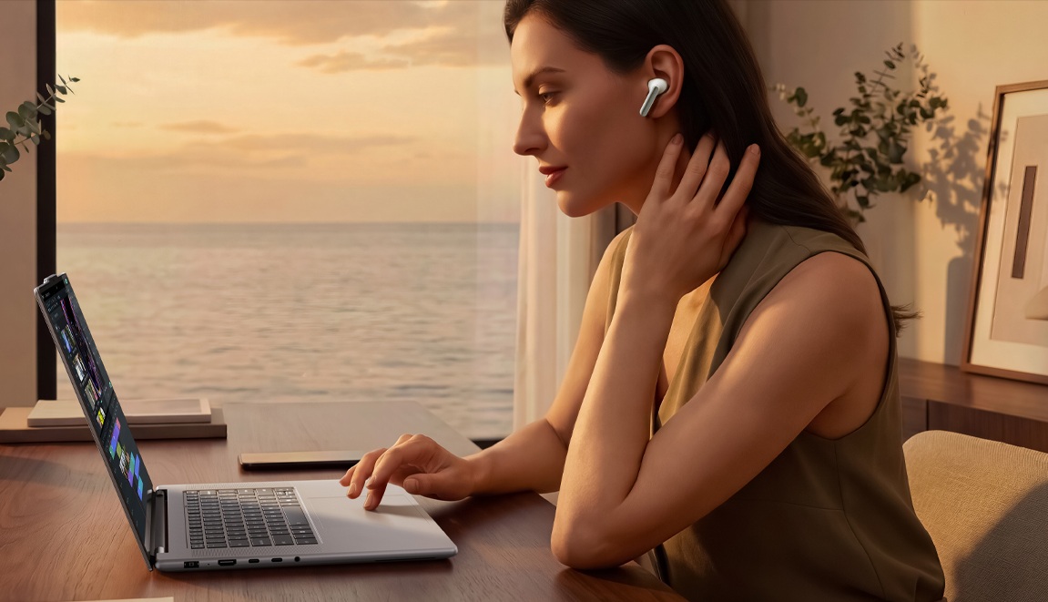 Lenovo YOGA True Wireless Noise Cancelling Earbuds