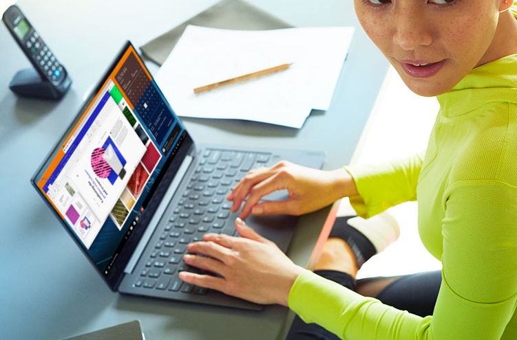 Lenovo_Yoga_S730_8.jpg