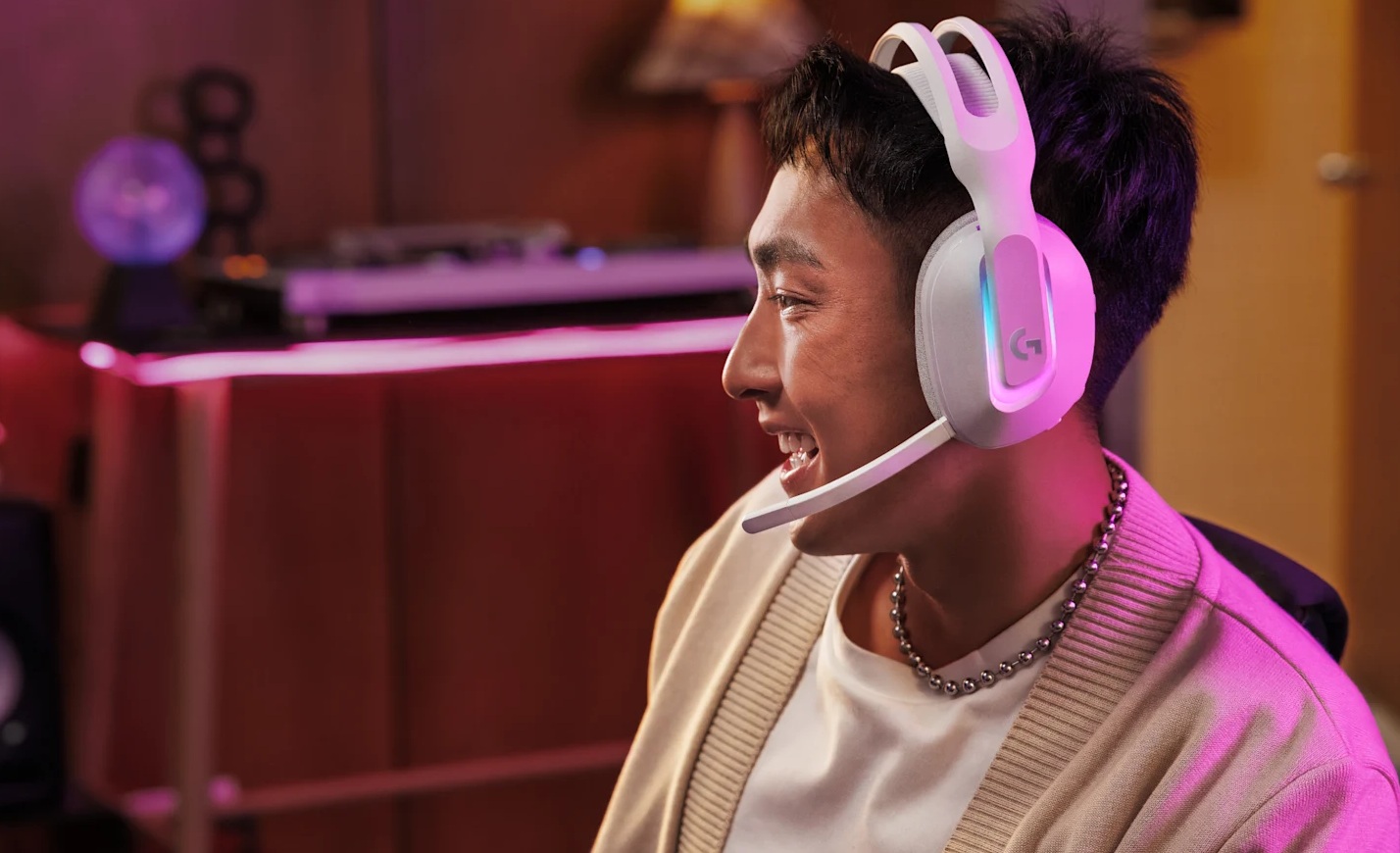 Logitech_G522_14414.jpg
