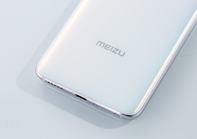 Meizu 19