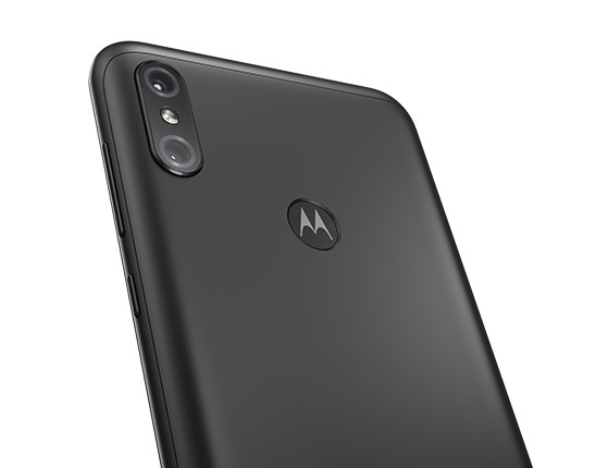 Moto_G7_rendeer2.jpg