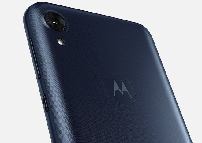 Motorola-Moto-E6-222k.jpg