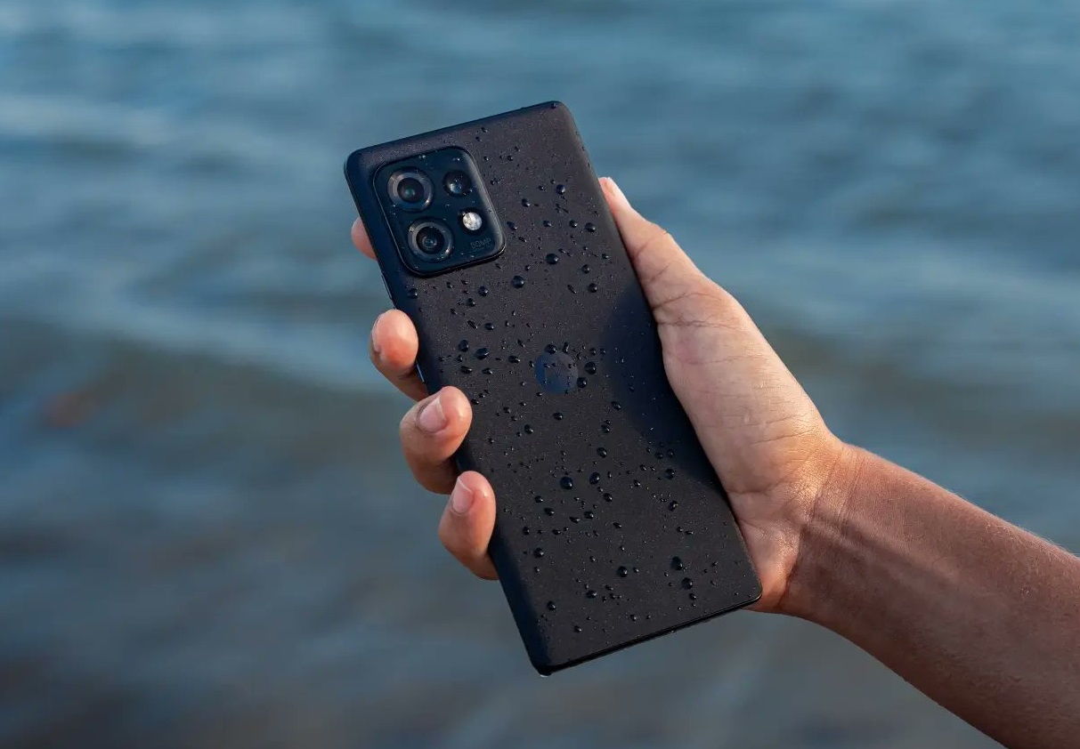 Флагманский смартфон Motorola Edge 40 Pro