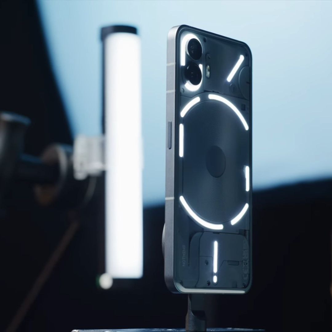 смартфон Nothing Phone 2