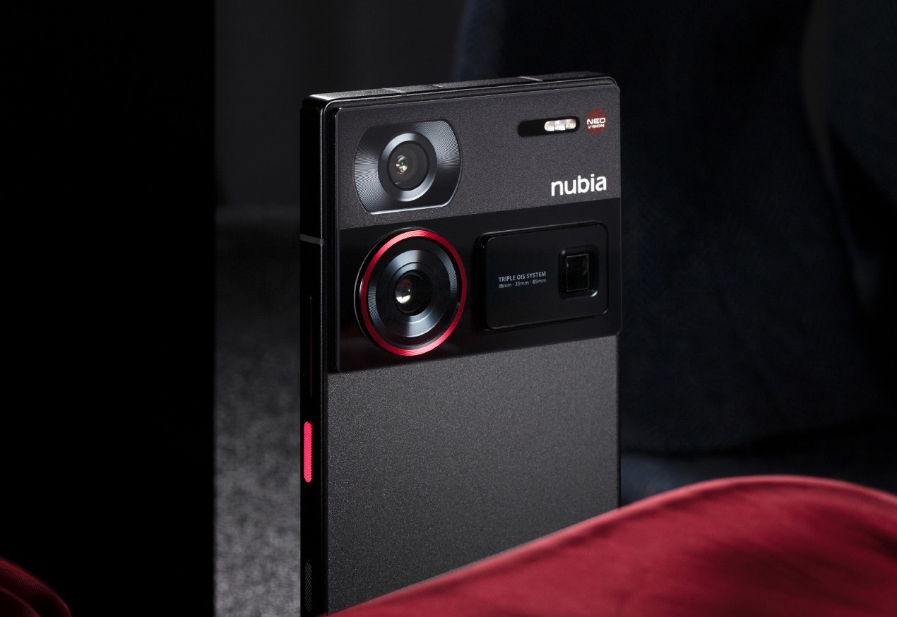 смартфон Nubia Z60 Ultra