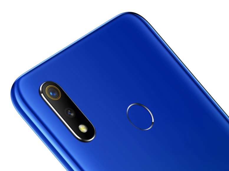 OPPO_Realme_3_official_1.jpg