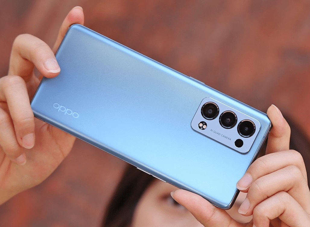 OPPO Reno6 Pro+