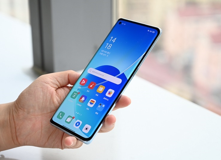 Oppo Reno6