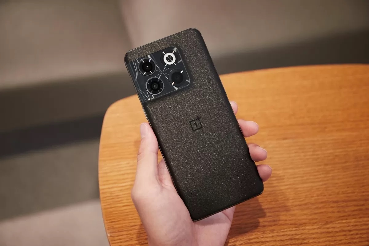 OnePlus 11