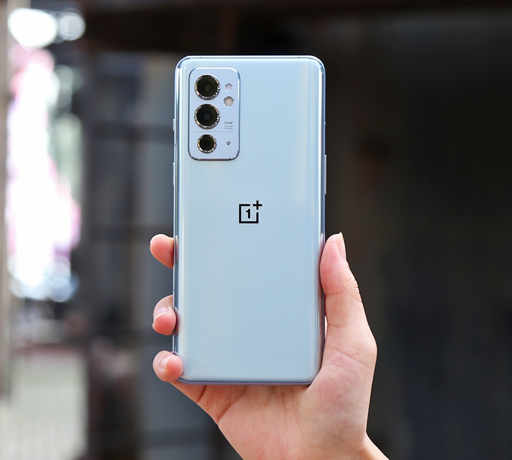 OnePlus 9RT