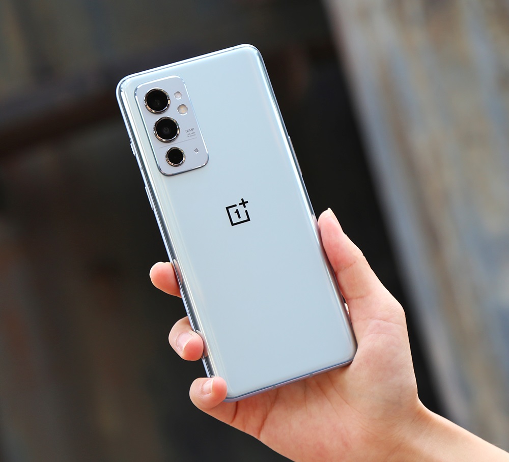 OnePlus 9RT