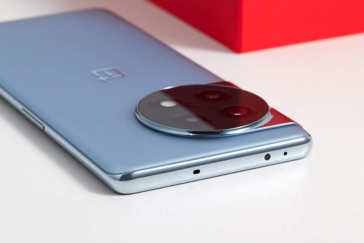 OnePlus Ace 2