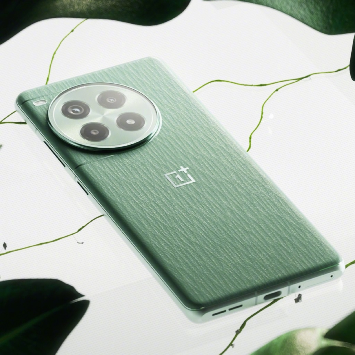 OnePlus Ace 3 Pro Green Field Blue